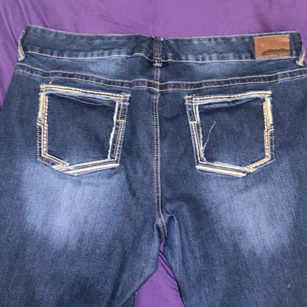 Dark wash Maurice’s jeans